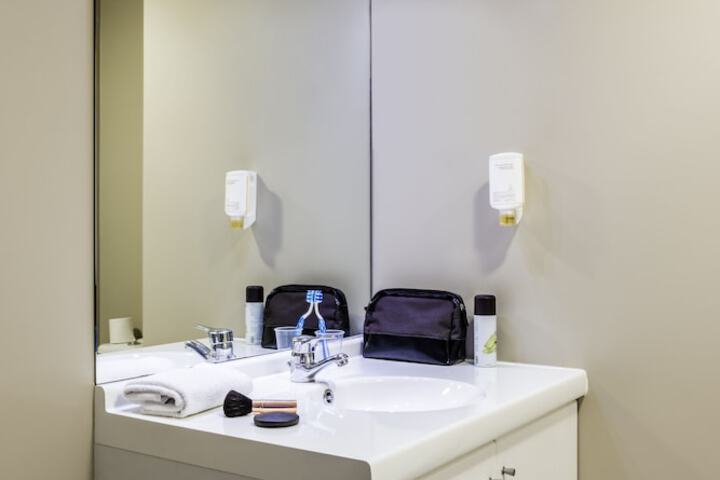 Clean Restrooms
