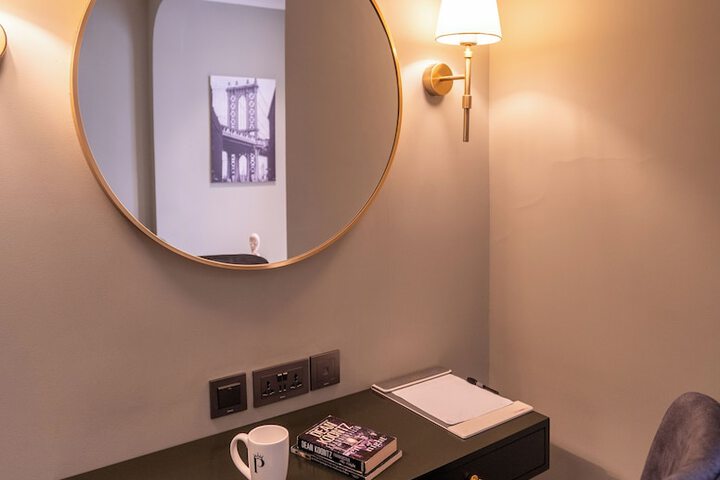 Room 35 of 51