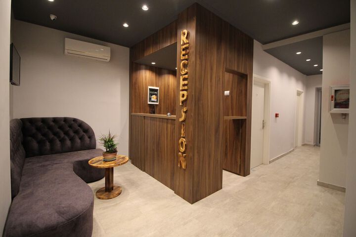 Hotel Interior 6 of 133