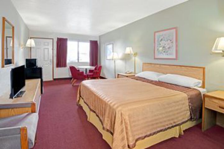 Room 45 of 84