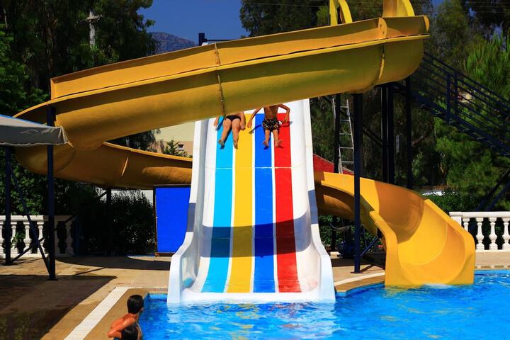 Pool 38 of 64