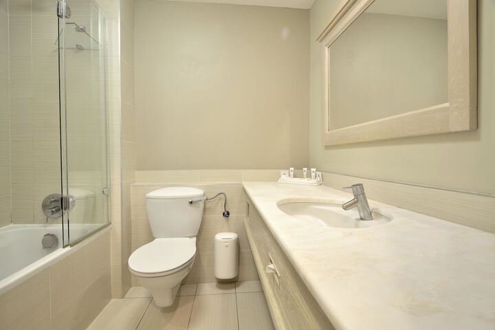 Bath Interior