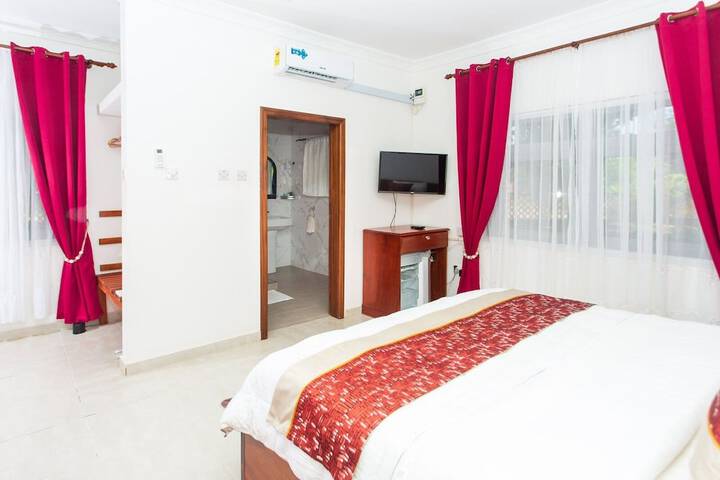 Room 48 of 161