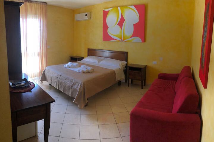 Room 38 of 53