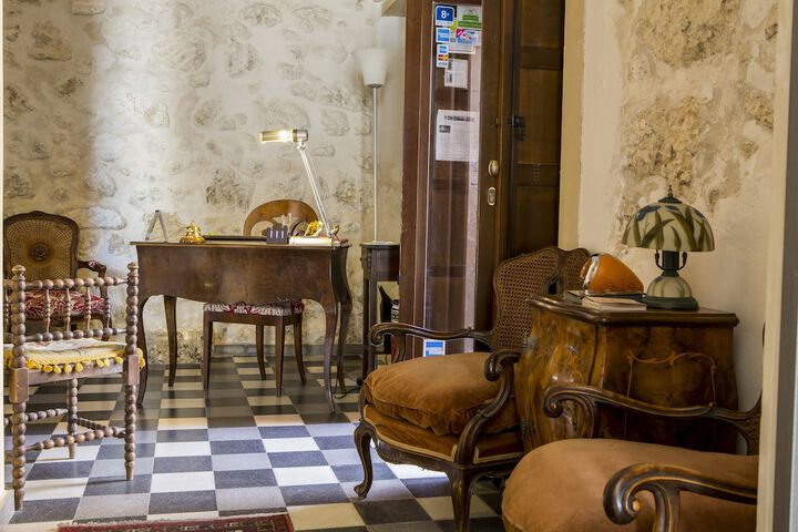 Hotel Interior 2 of 92