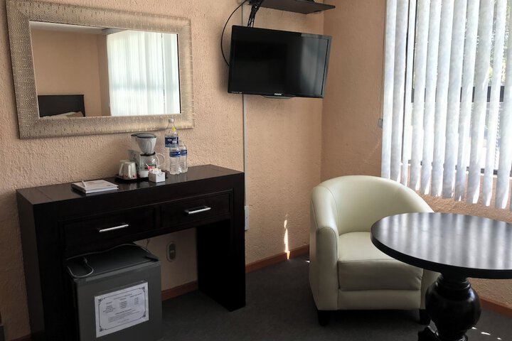Room 16 of 61