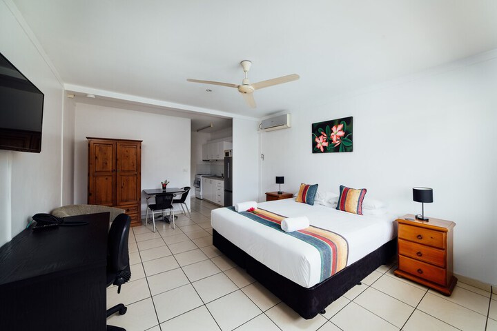 Room 14 of 82