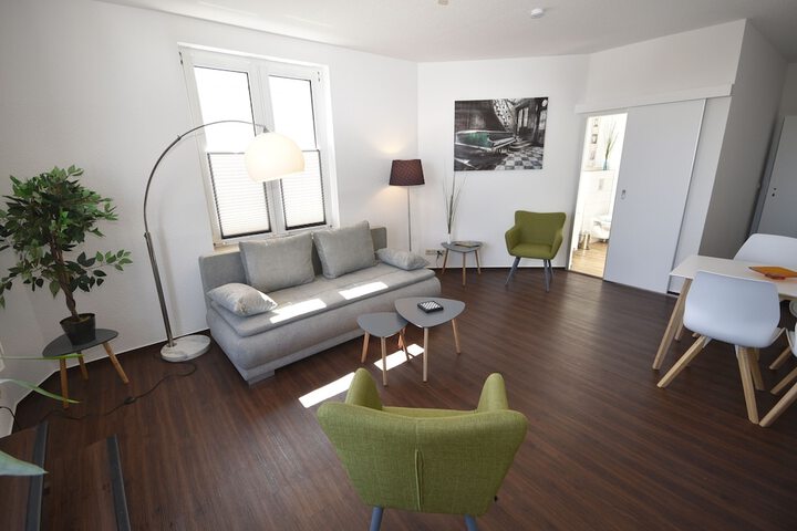 Room 103 of 149