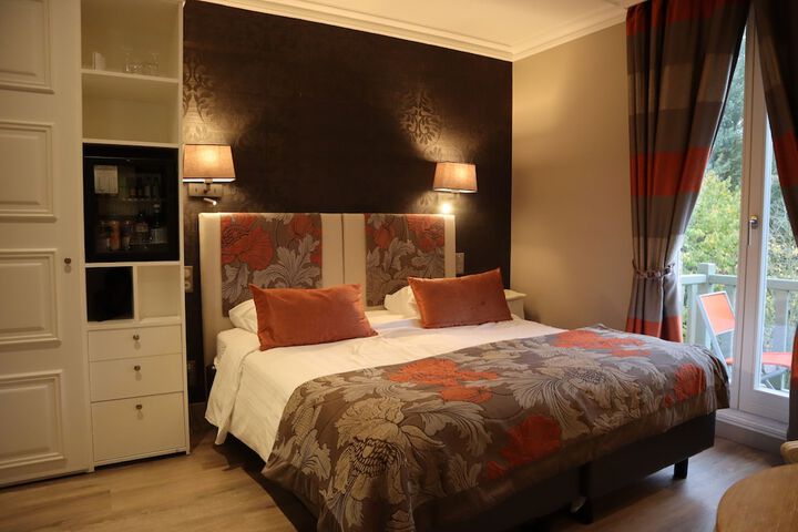 Room 40 of 101