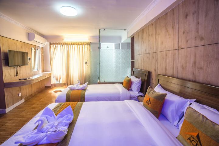 Room 3 of 15