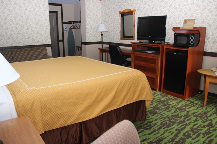Room 12 of 43