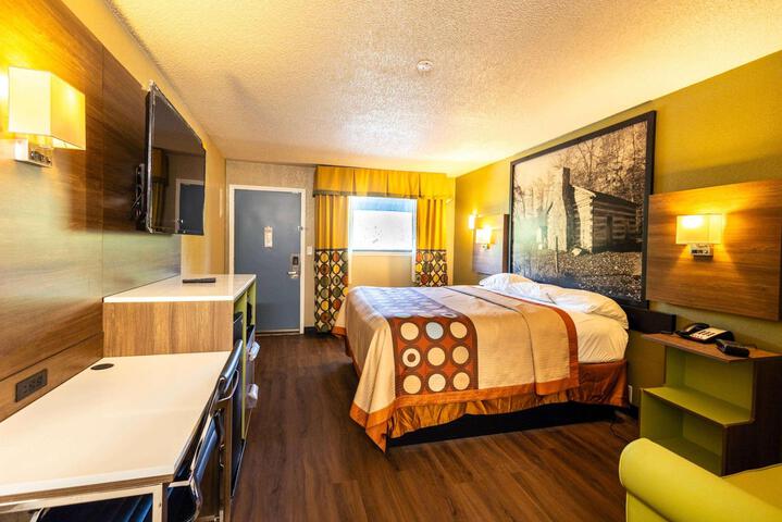 1 Double Bed Accessible Room (20 of 36)