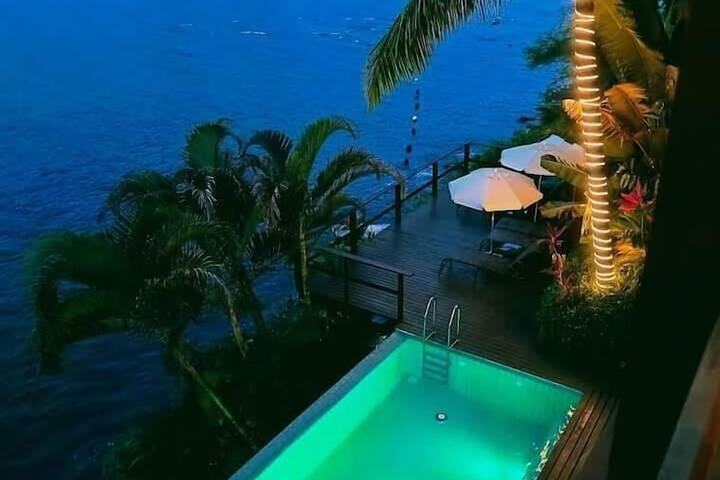 Hotel 86 of 100