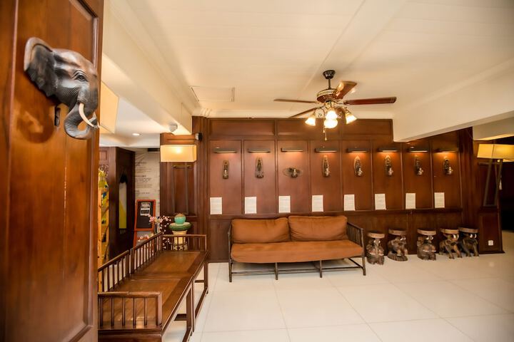 Hotel Interior 4 of 57