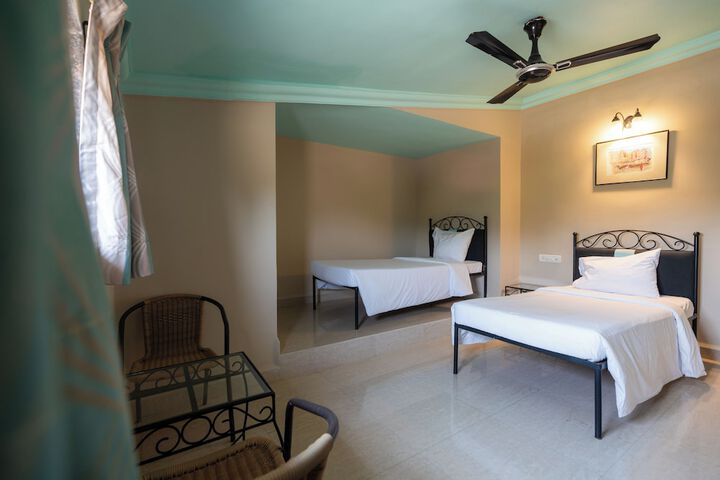 Room 22 of 114