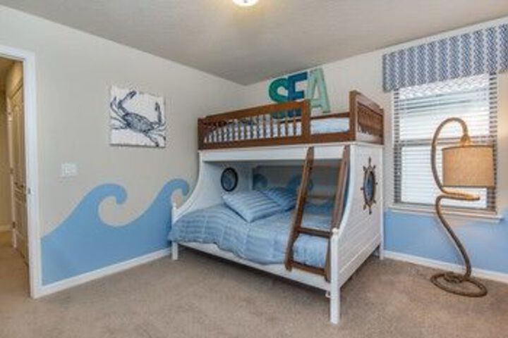Room 15 of 26