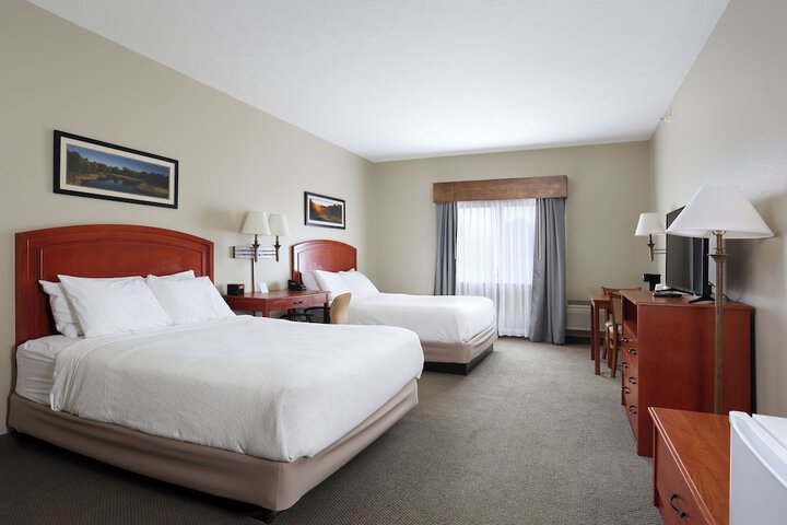 Standard Double Room (1 of 4)