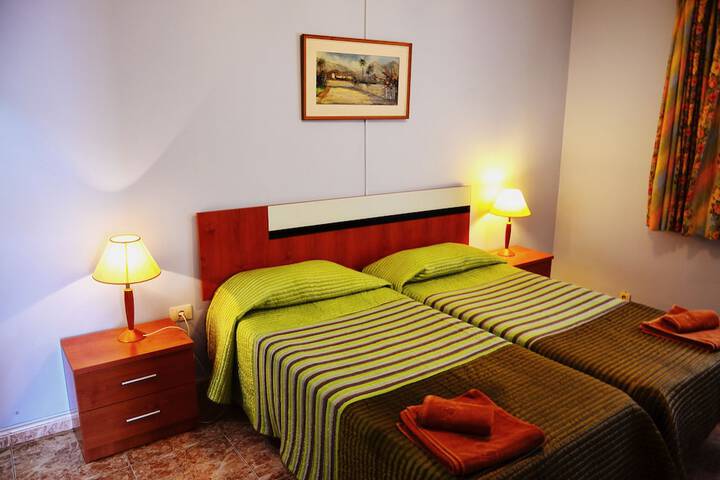 Room 5 of 64