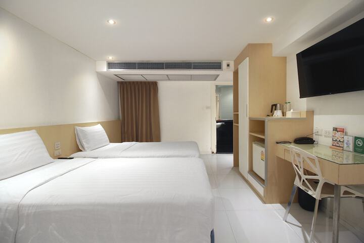 Room 29 of 56