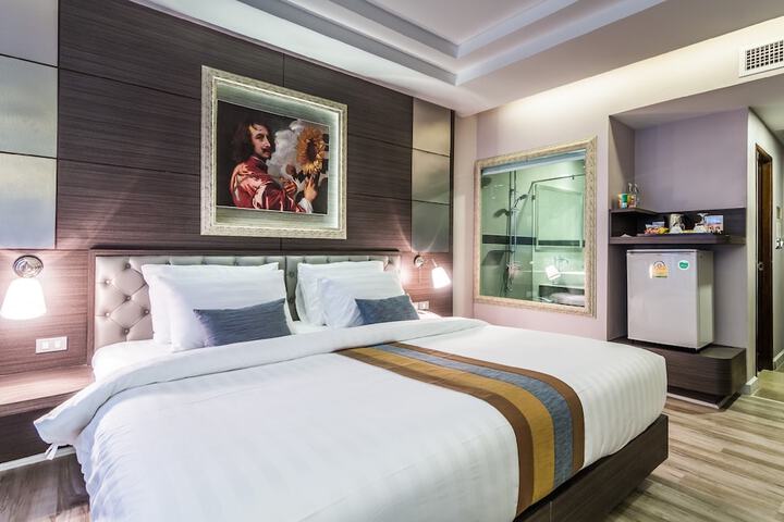 Room 14 of 39