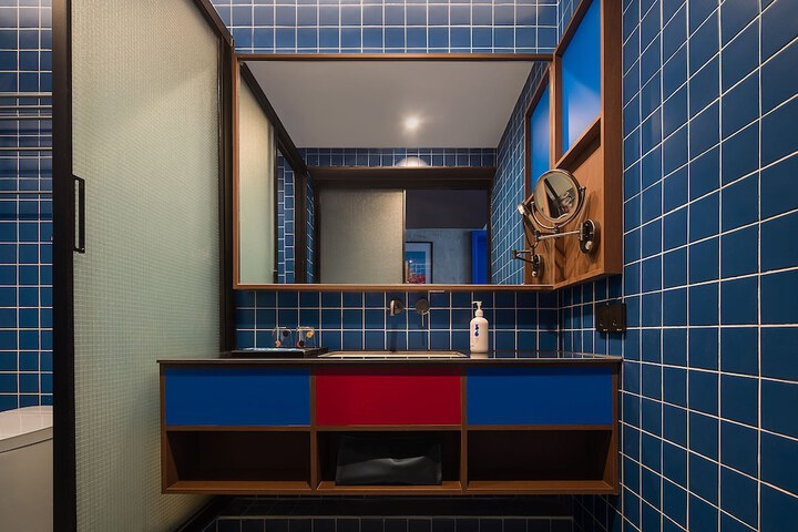 Room 21 of 25