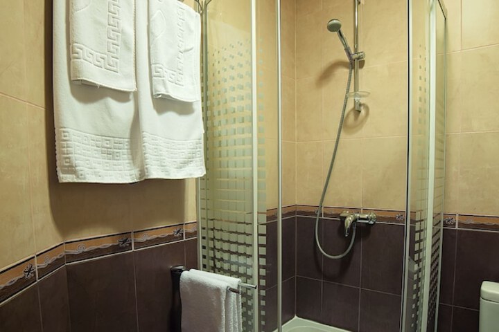 Room 21 of 59