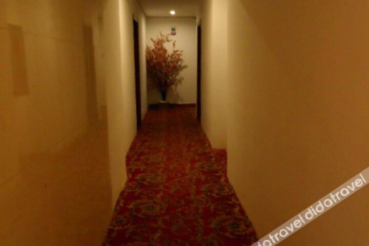 Wenran Hotel