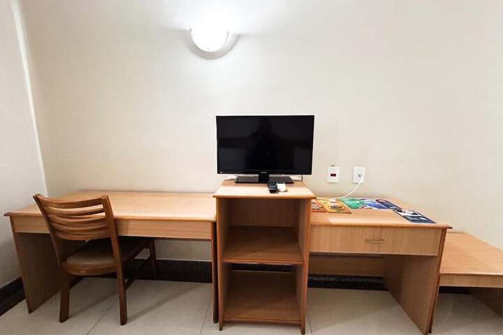 Room 32 of 78
