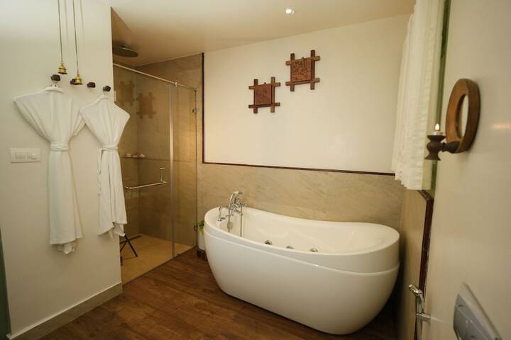 Room 30 of 114