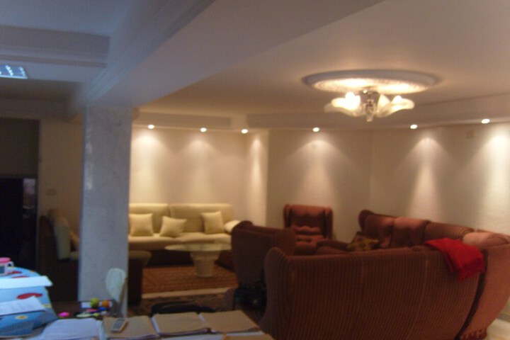 Room 8 of 19