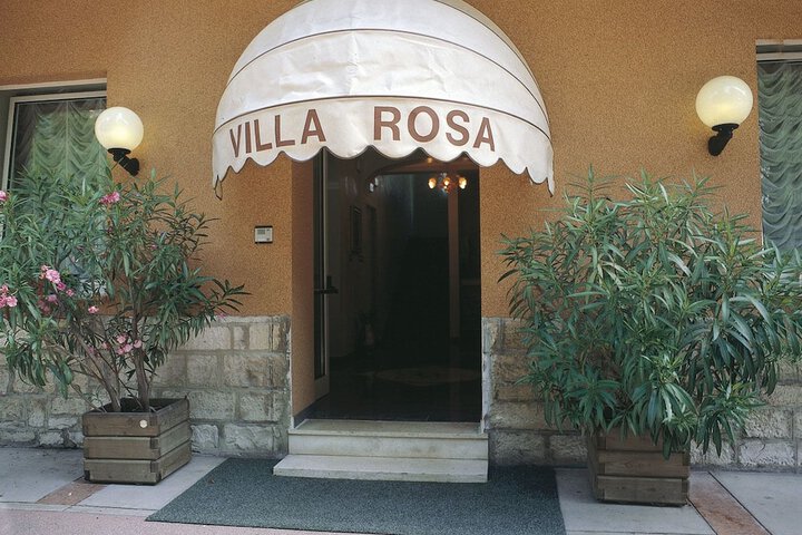 Hotel 33 of 37
