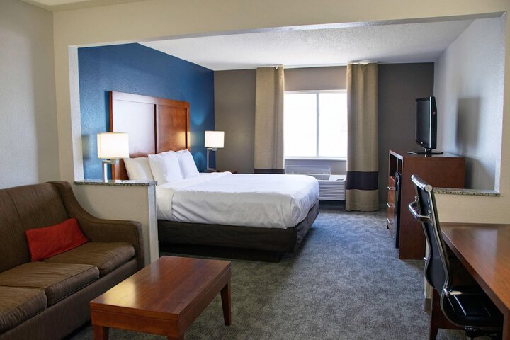 Room 19 of 44