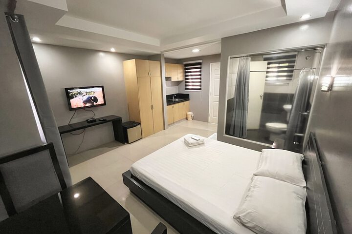 Room 14 of 29