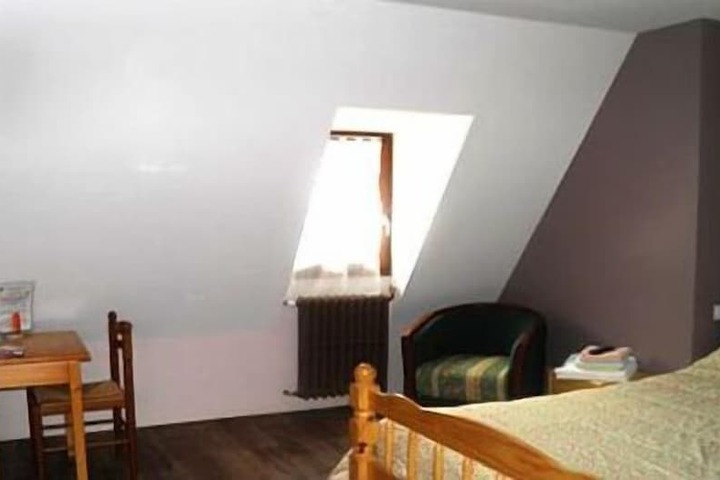 Room 16 of 29