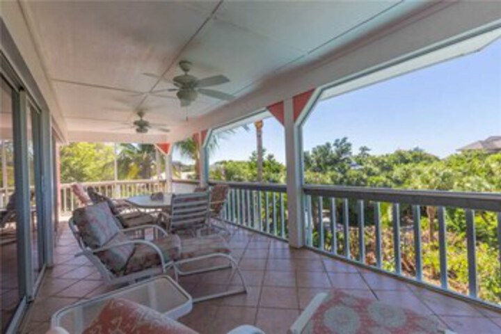 Terrace/Patio 7 of 50