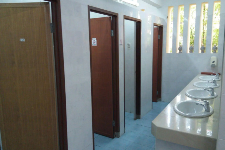 Photo 8