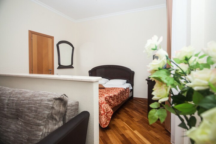 Room 7 of 20
