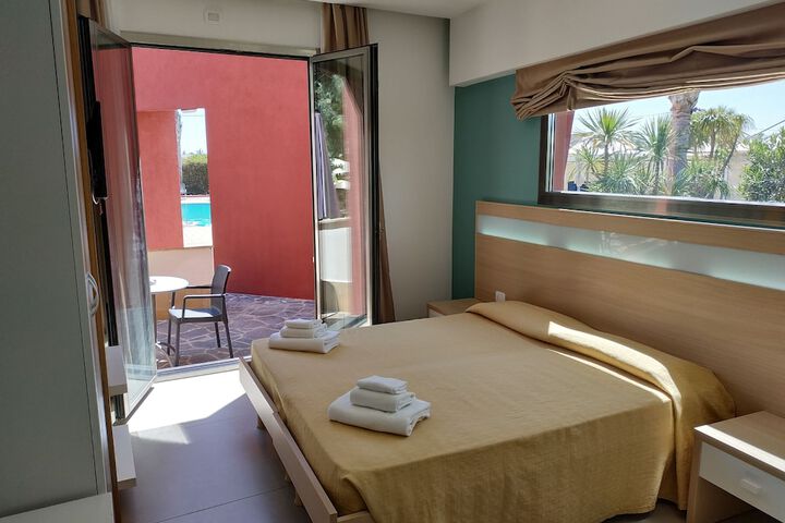 Room 6 of 36