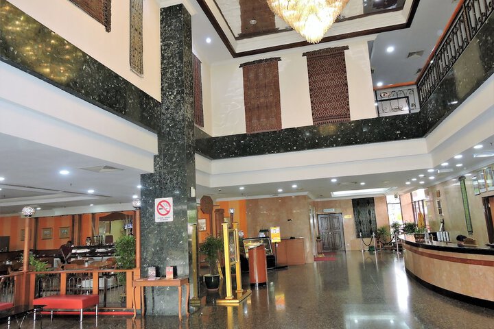 Hotel Interior 4 of 94