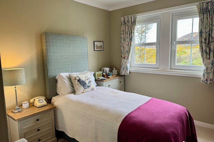 Room 25 of 62