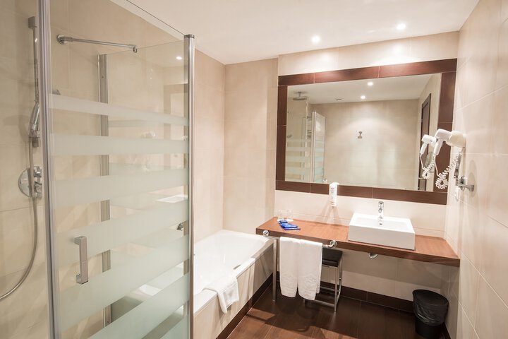 Bathroom Interior Photo