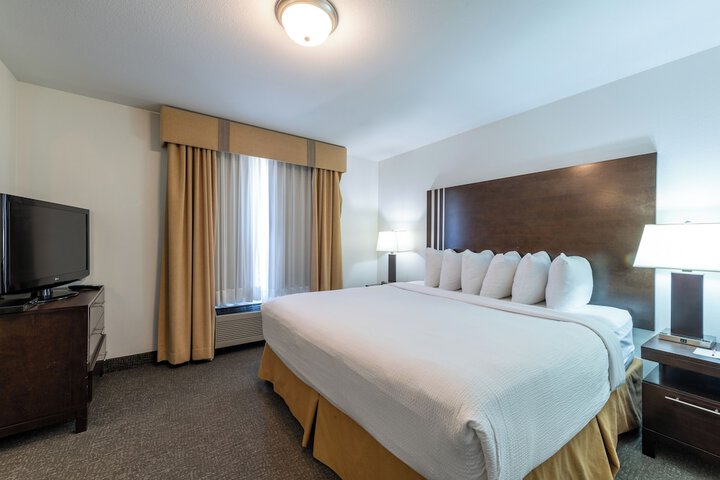 Room 25 of 46