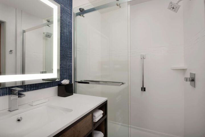 Bathroom shower