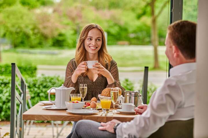 Breakfast/Coffee Service 15 of 16