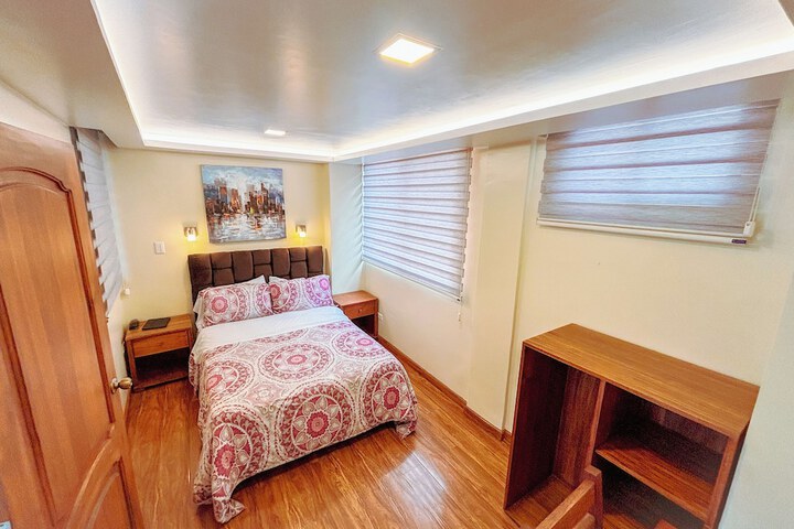 Room 42 of 101