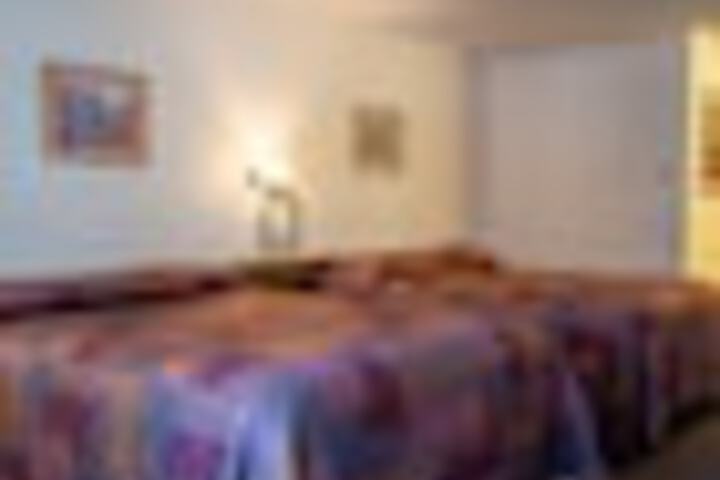 Room 26 of 60