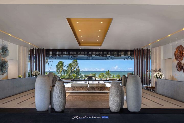 Guest Lobby