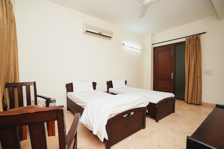 Room 21 of 39