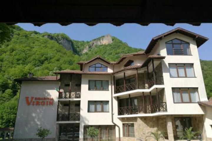 Family Hotel Virgin