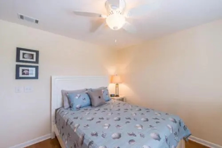 Room 5 of 22